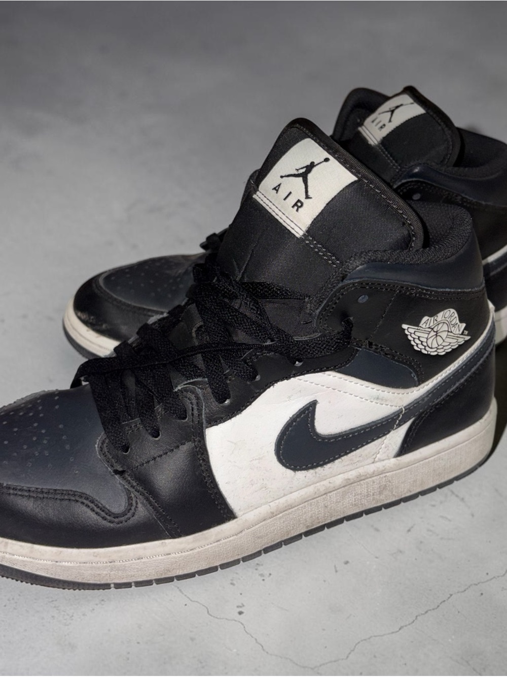 Jordan Retro High Top Sneakers in Black and White